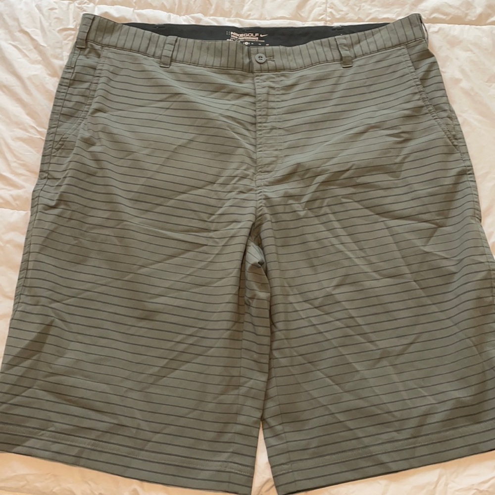Nike. Gray golf shorts.  NWOT.